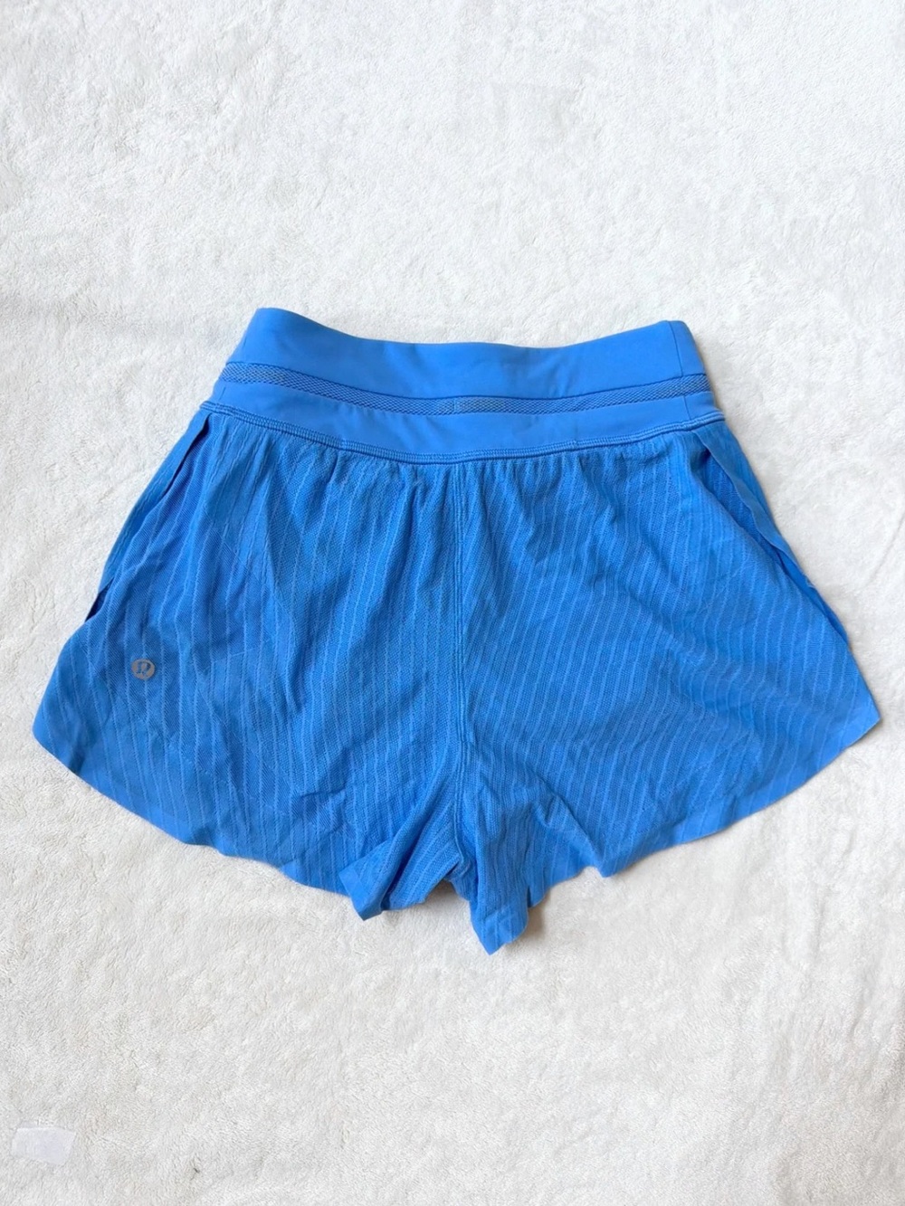 NWT Lululemon Fast & Free Airflow Mid-Rise Running Short 3 – Pool Party – Size 4 - Picture 3 of 11